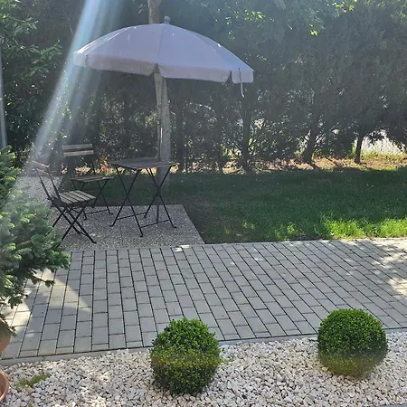 Studio Apartmen Διαμέρισμα *